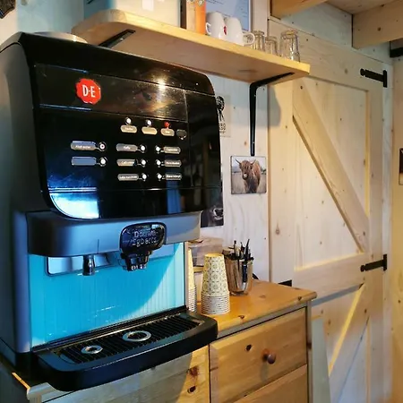 Op De Terp Bed & Breakfast Werkendam
