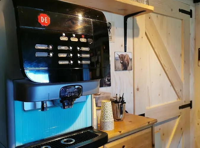 Op De Terp Hotel Werkendam